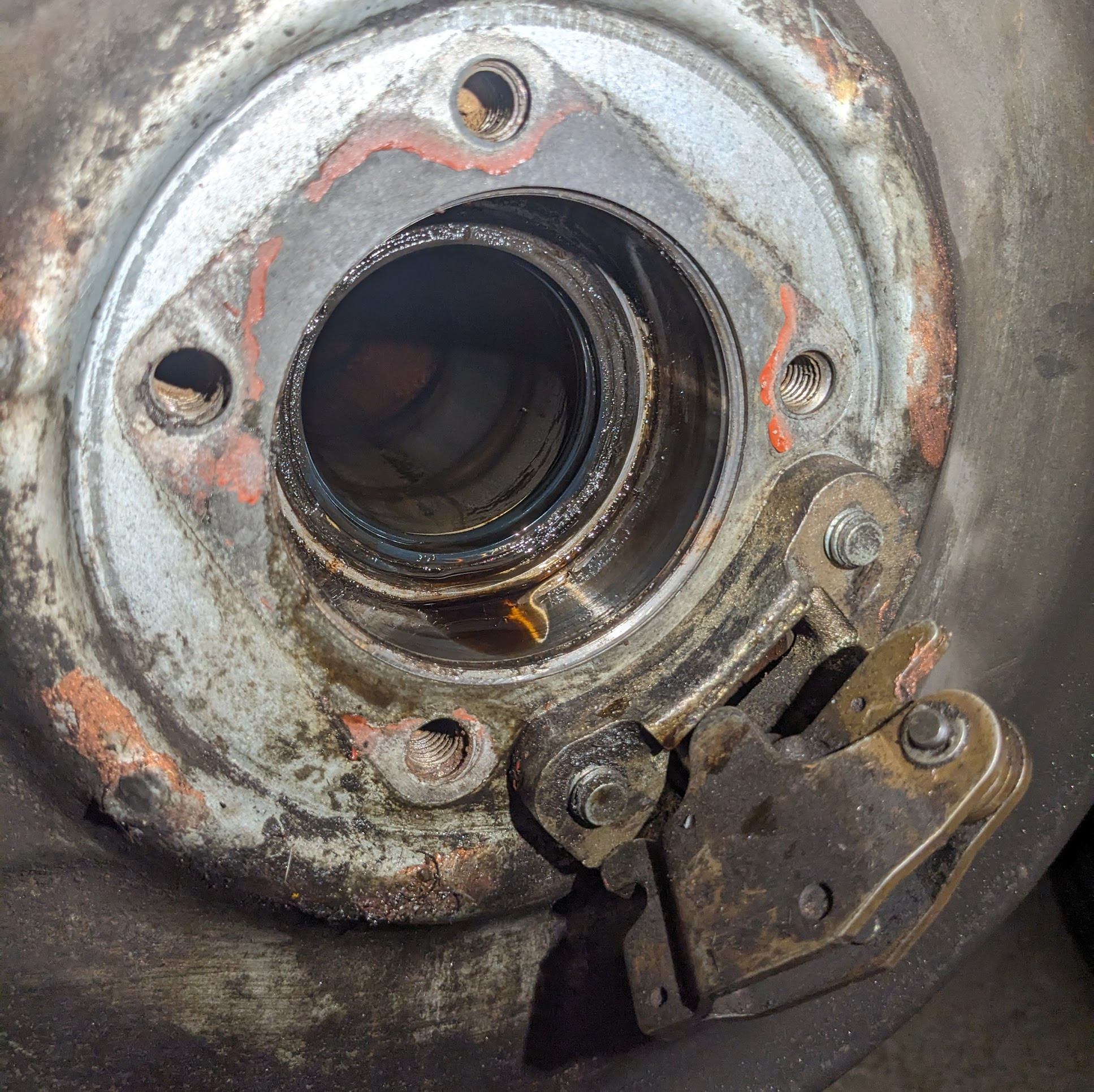 Volvo 240 rear axle RHS tube end showing inner seal