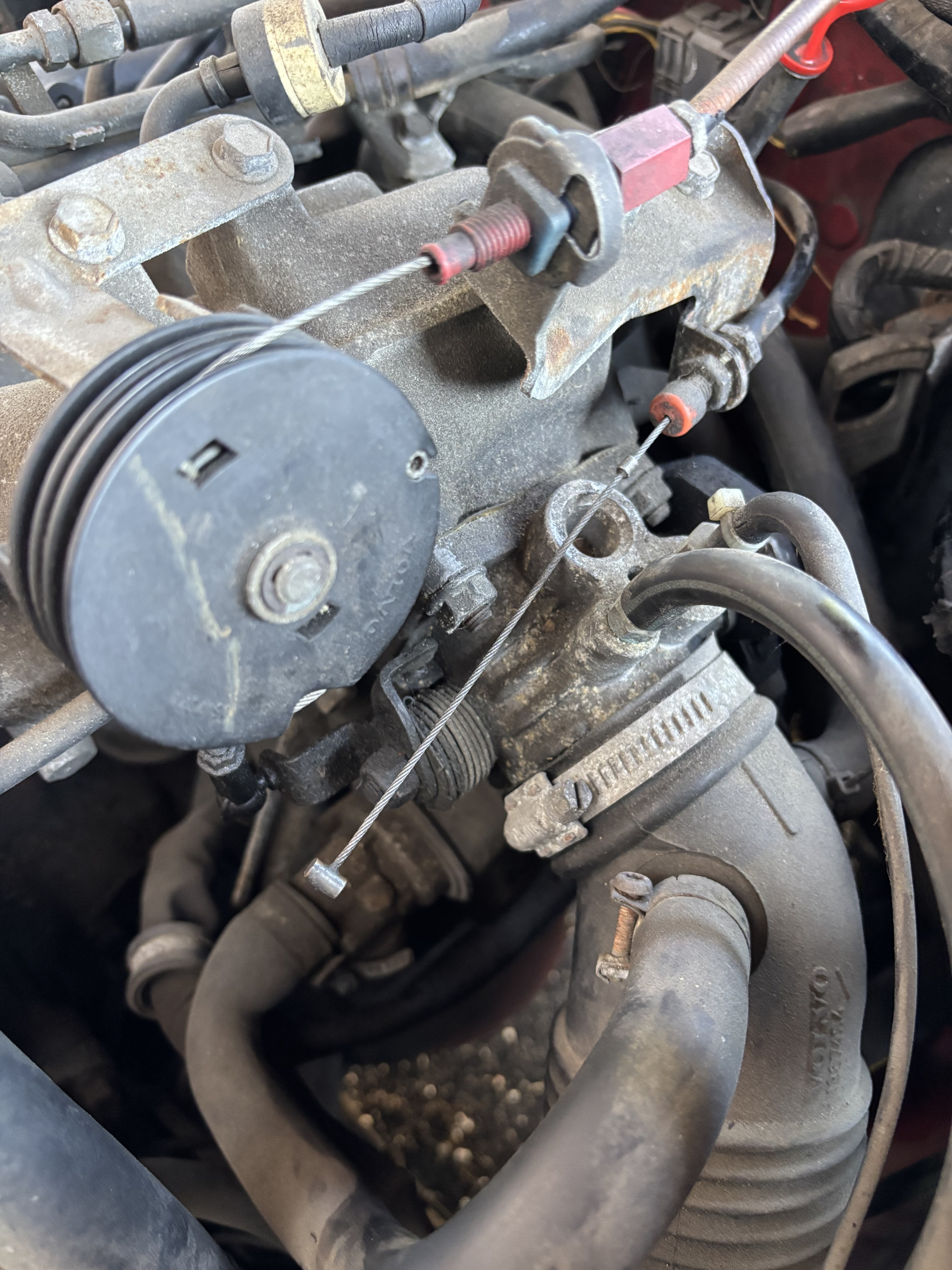 Volvo 240 1992 cable shifter disconnected - Oz Volvo